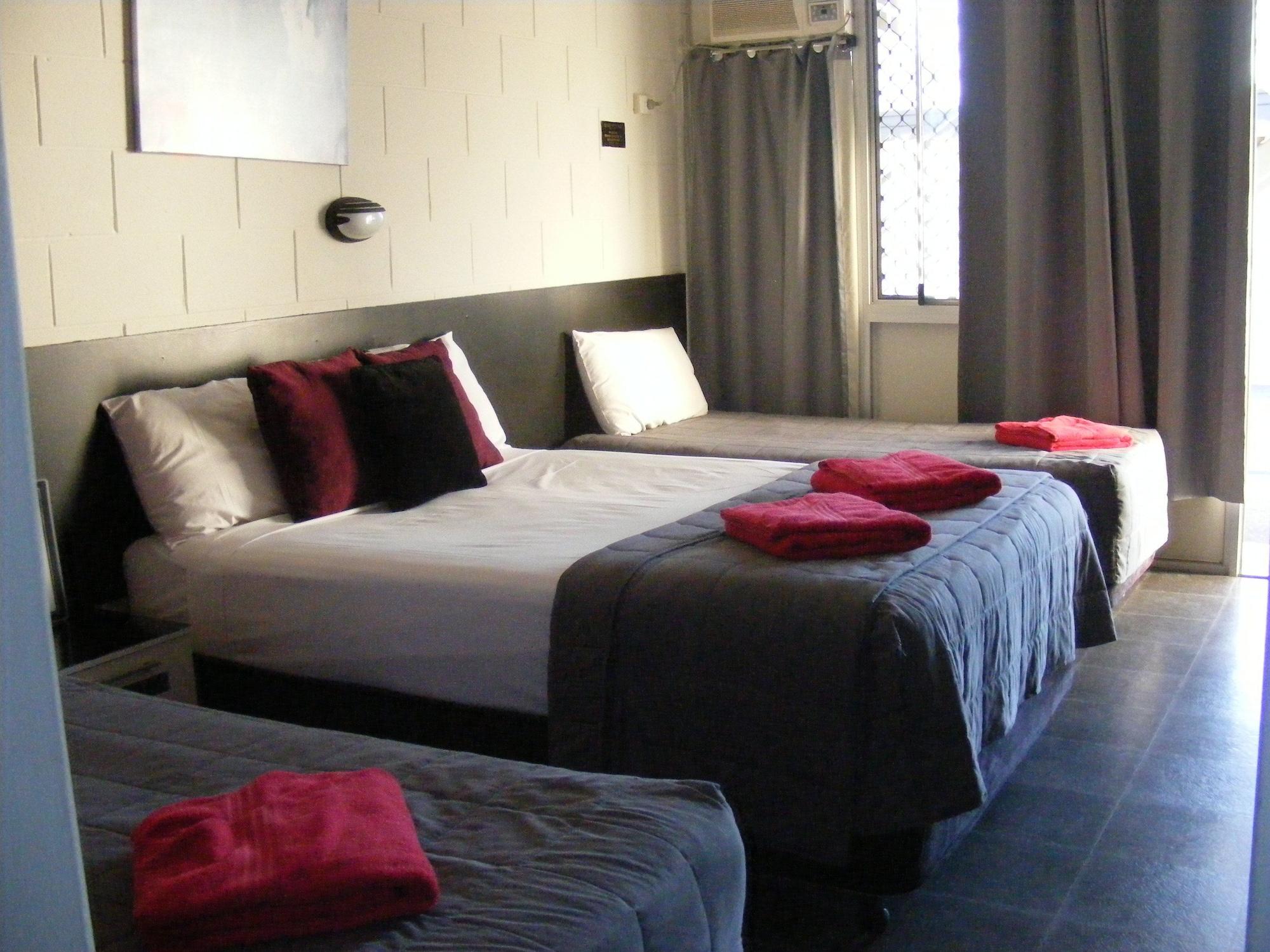Motel Lodge Rockhampton Dış mekan fotoğraf